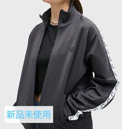 FRED PERRY フレッドペリートラックジャケット Mサイズ 新品未使用