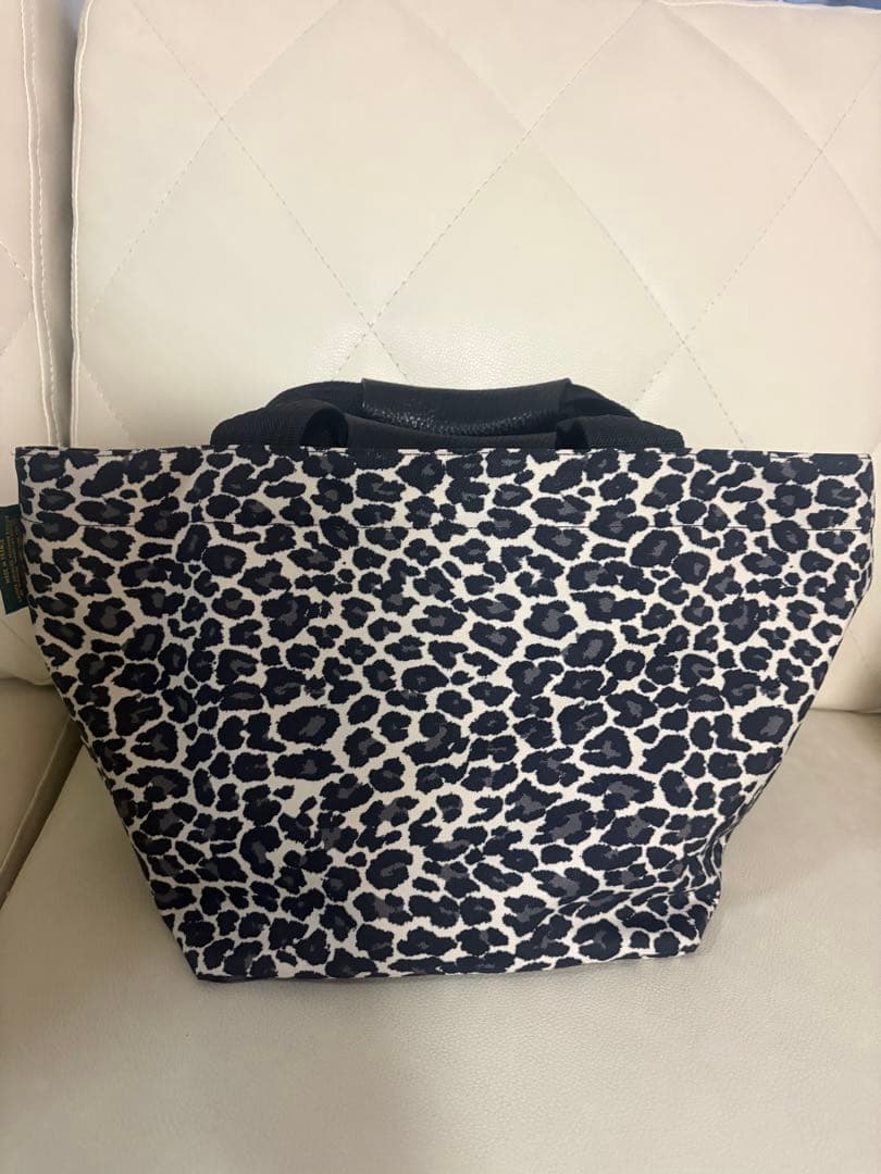 本日限定値引き　美品　エルベシャプリエ　パンサーブラン　1024F