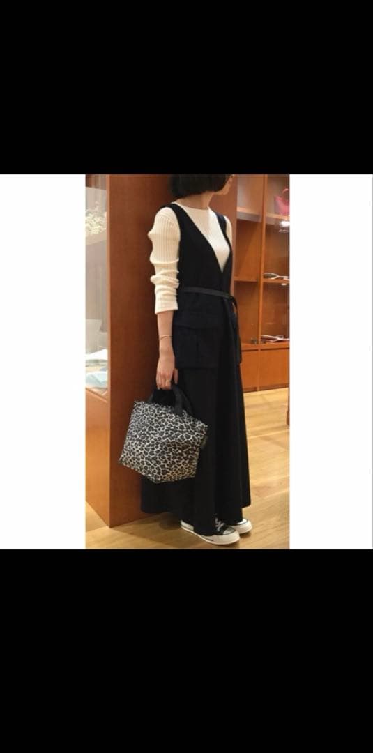 本日限定値引き　美品　エルベシャプリエ　パンサーブラン　1024F