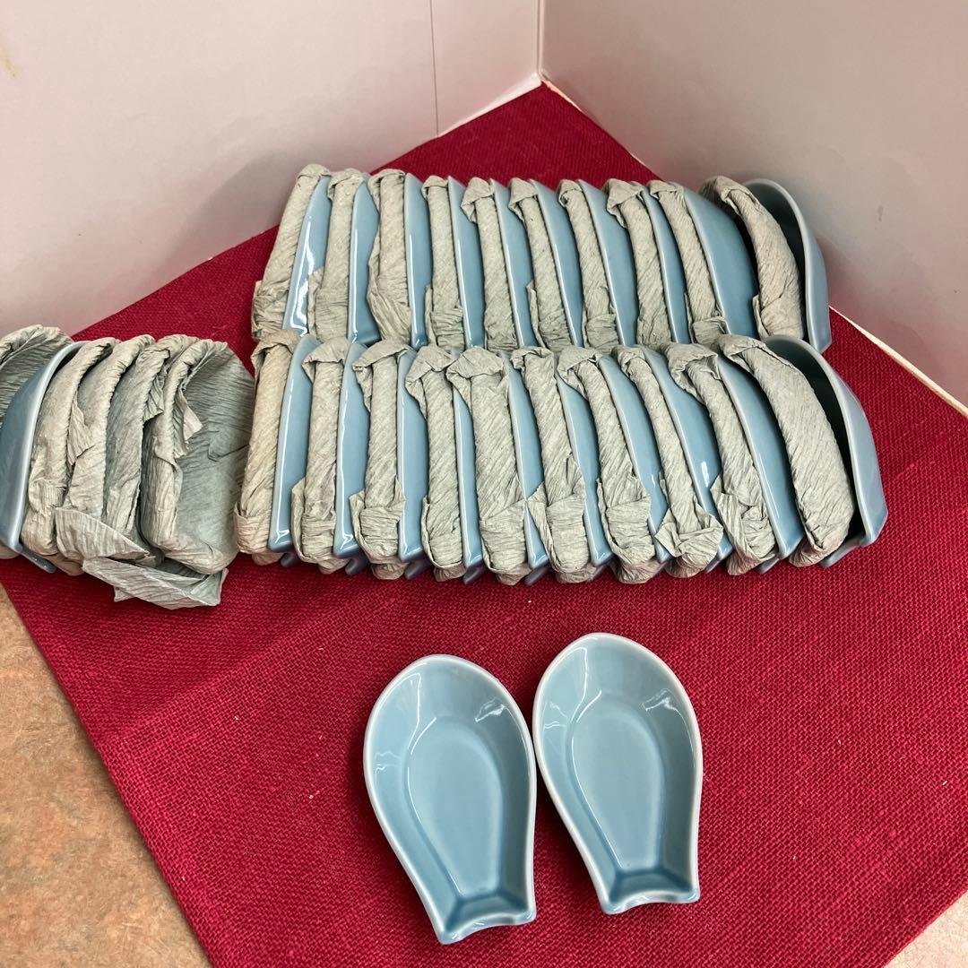 業務用青磁一人用レンゲ台48個