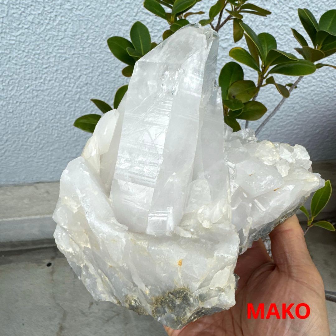 M1686☆ヒマラヤ水晶クラスター2.2Kg☆天然石　原石☆N50116-A