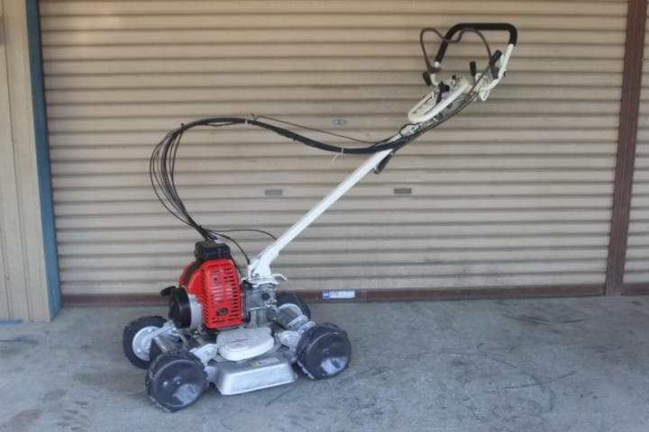 草刈機　オーレック　スパイダーモアー　SP851A　4WD　爪新品　A9153