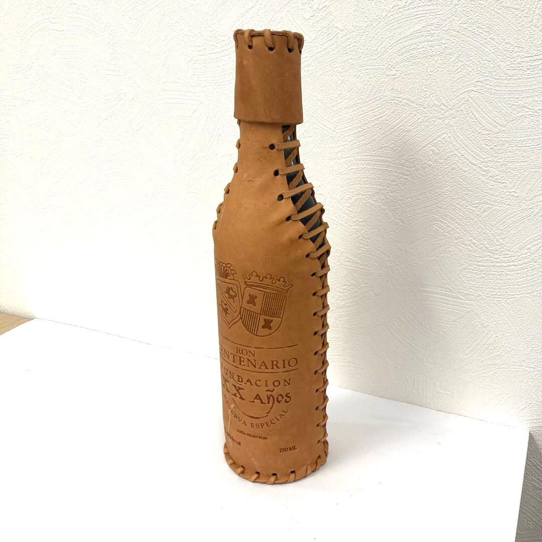 Ron Centenario Fundacion XX Años 750mL◇