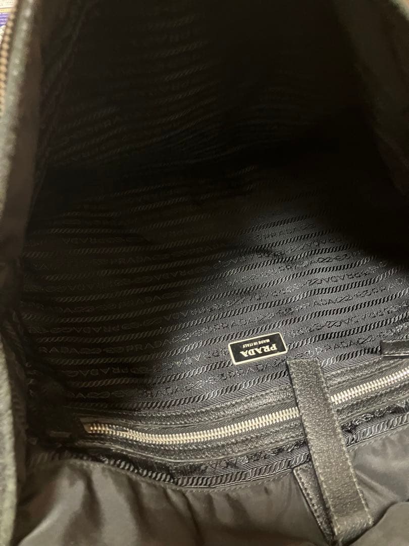 PRADA プラダ ショルダーバッグ メッセンジャーバッグ 三角ロゴ