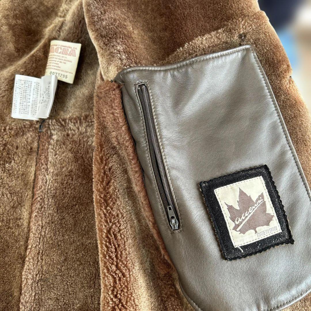 ダークブラウンムートンコート