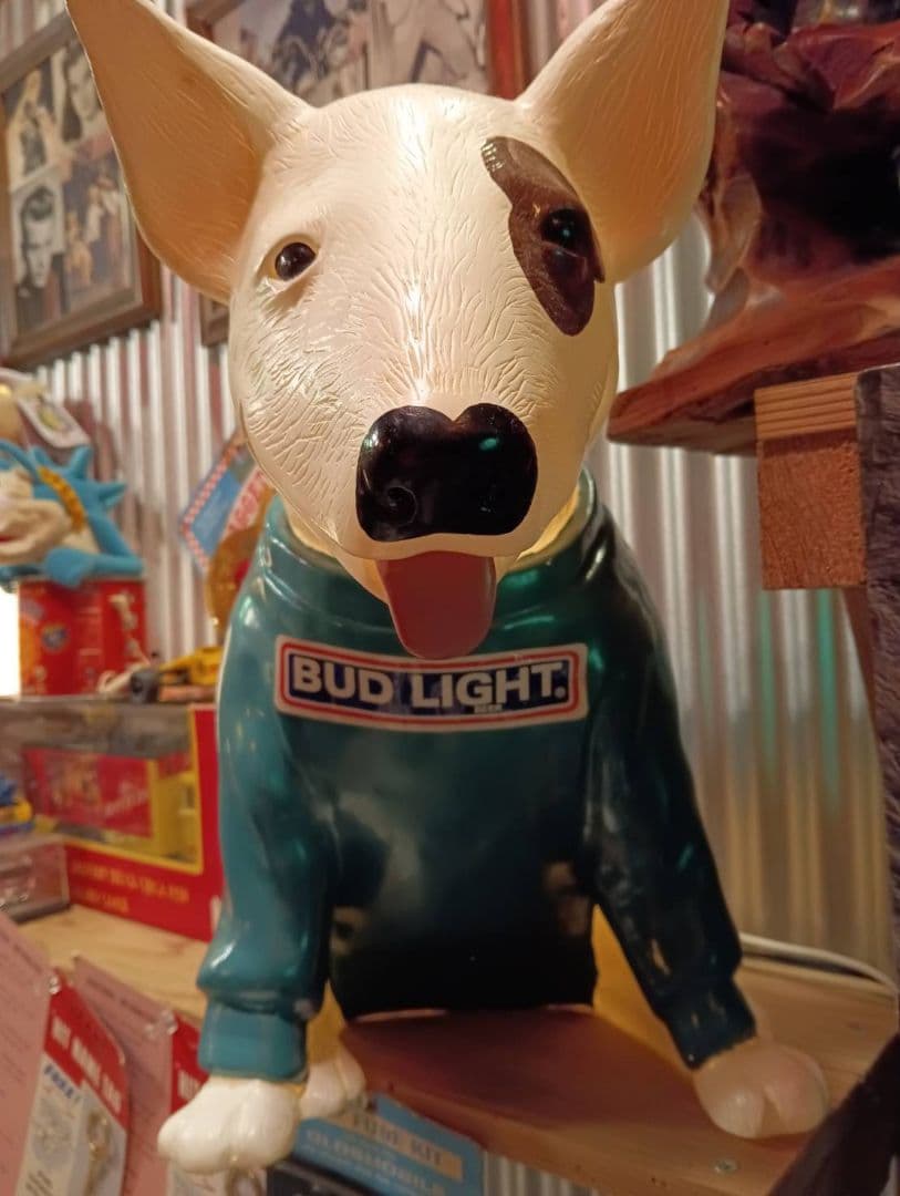 バドワイザー スパッズマッケンジー ランプ ブルテリア バドライト　犬