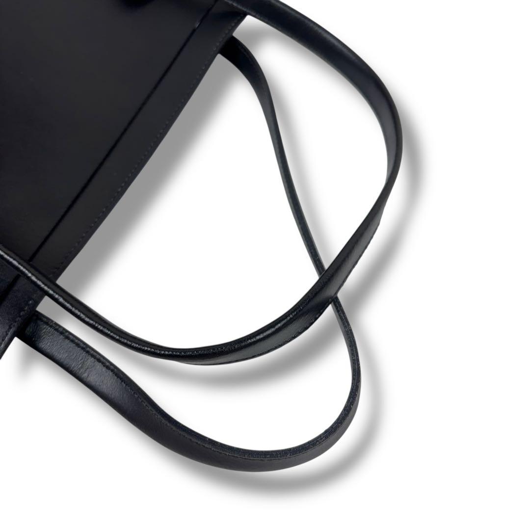 バーニーズニューヨーク レザートート バック ショルダーバック肩がけ 黒 本革