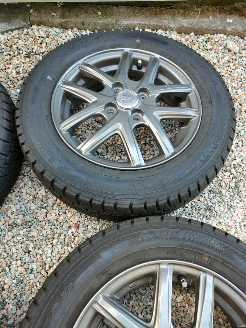 スタッドレスタイヤ グッドイヤー　アイスナビ 165/70R14