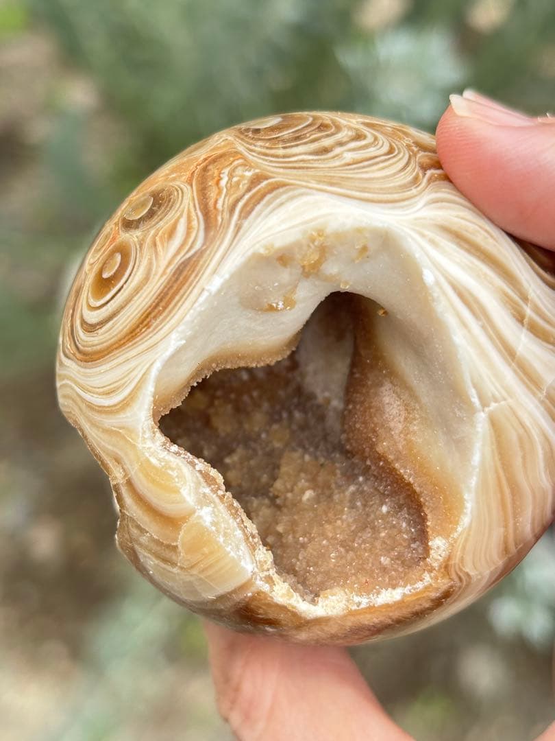 アンバースフィア　海外の洞窟のよう　かわいい　高品質