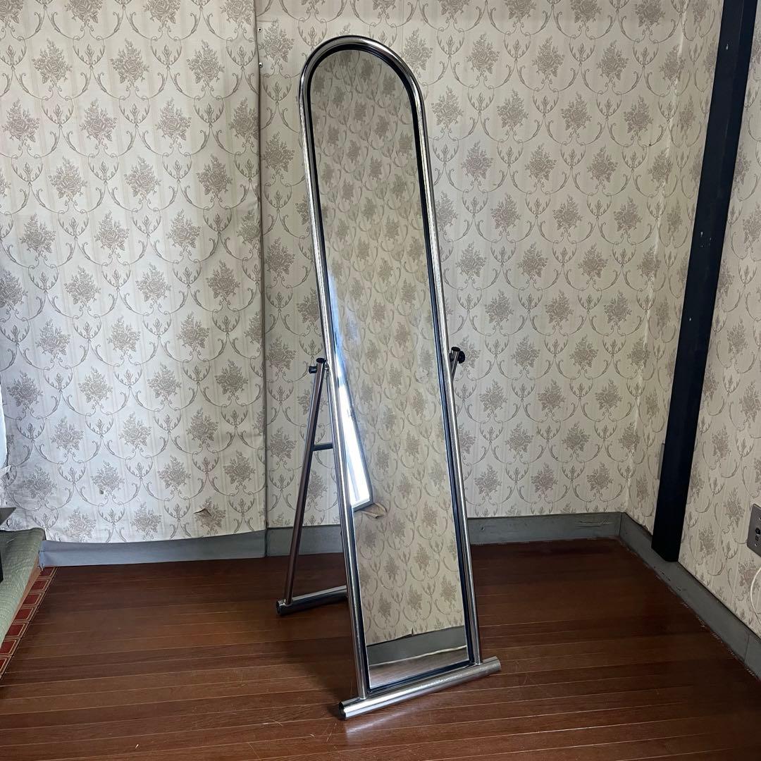 【アンティーク】アイアンフレーム スタンドミラー 全身鏡 メタル 個性派 男前