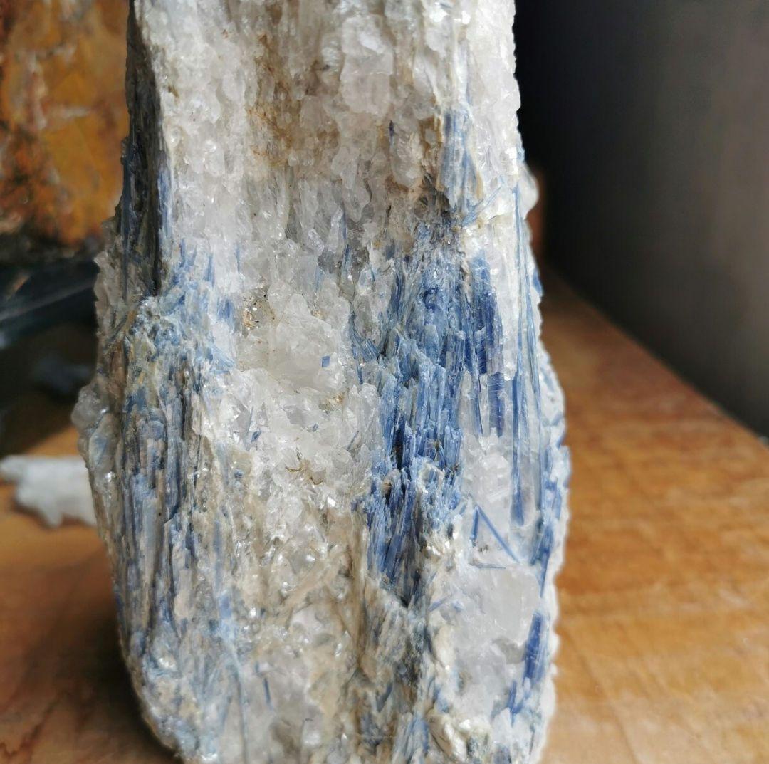 カイヤナイト　3.2キロ　鑑賞石　石 置物　オブジェ　インテリア