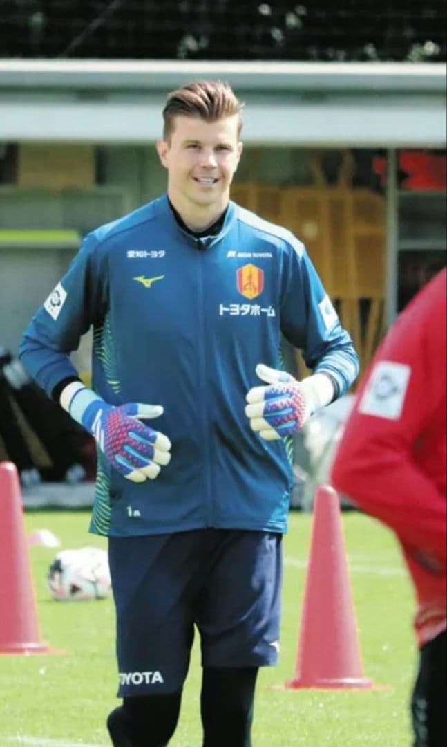 2024 名古屋グランパス ゴールキーパーアウターシャツ 上下 ランゲラック