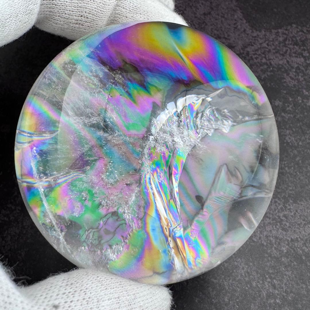 M-29虹入り水晶丸玉　水晶スフィア　天然石　クリスタル　アイリスクォーツ