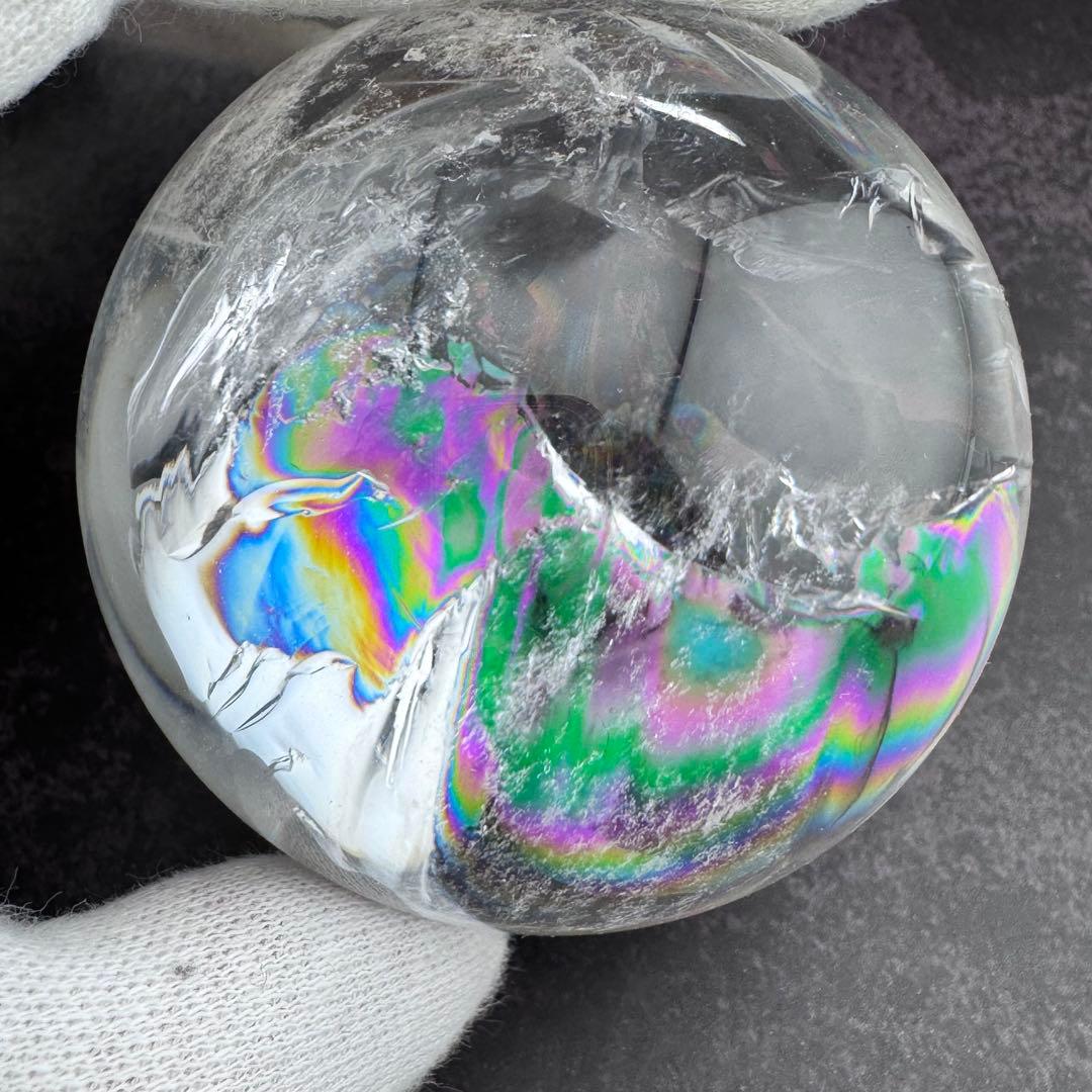 M-29虹入り水晶丸玉　水晶スフィア　天然石　クリスタル　アイリスクォーツ