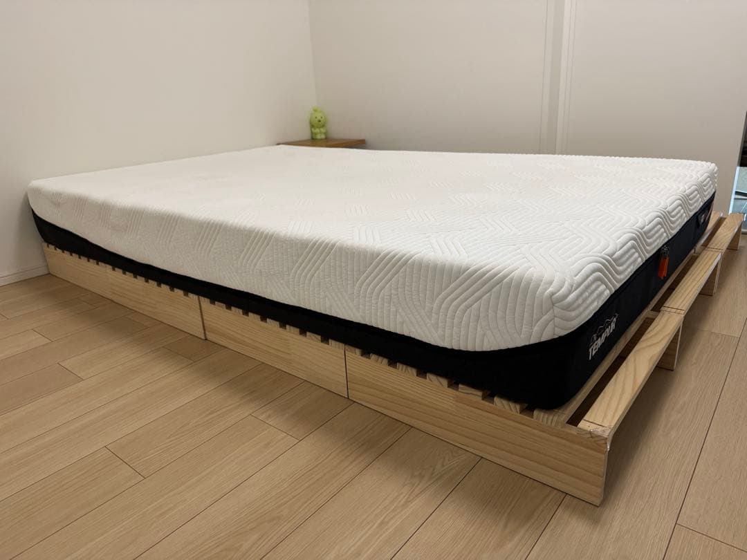 【最終値下げ】TEMPUR 高級マットレス プロ21cm セミダブル かため