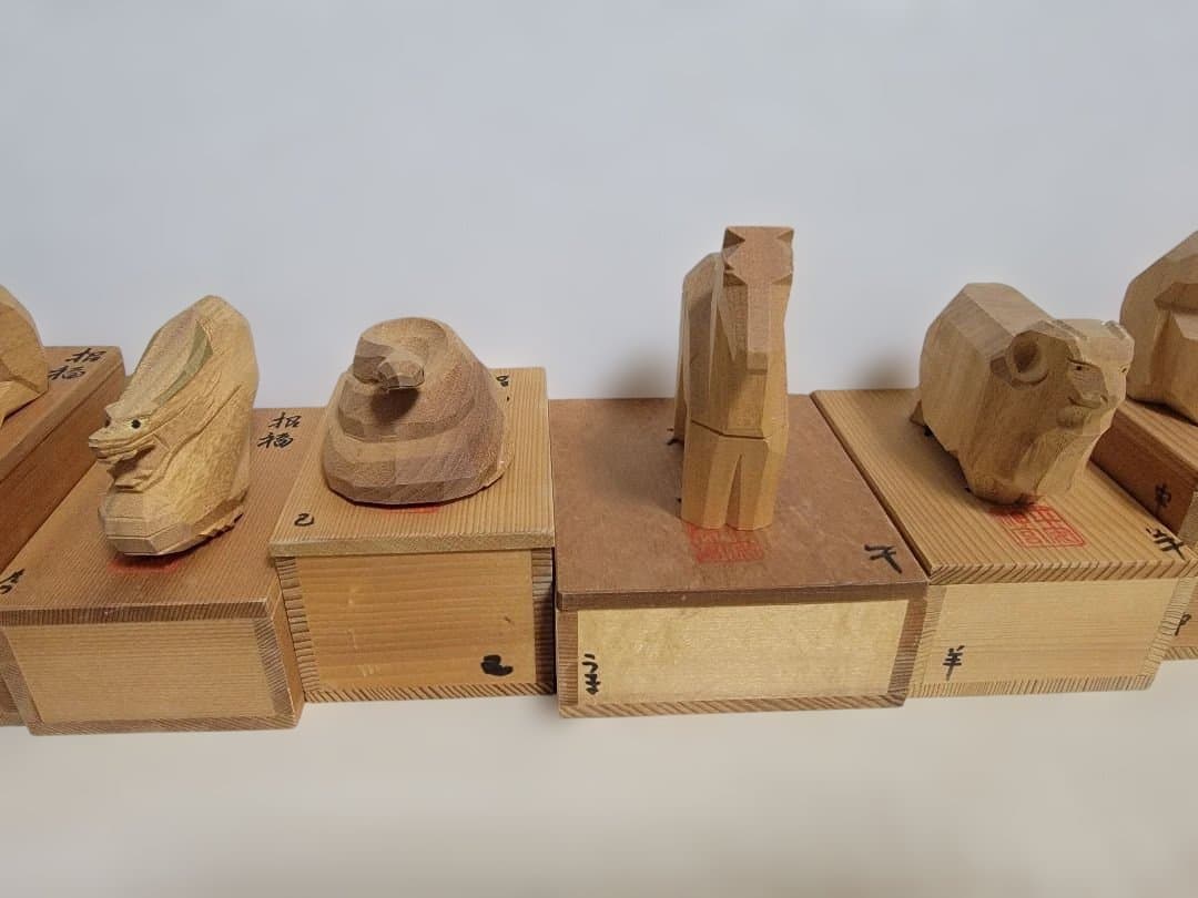 木製動物彫刻 置物　平安神宮　干支　一刀彫