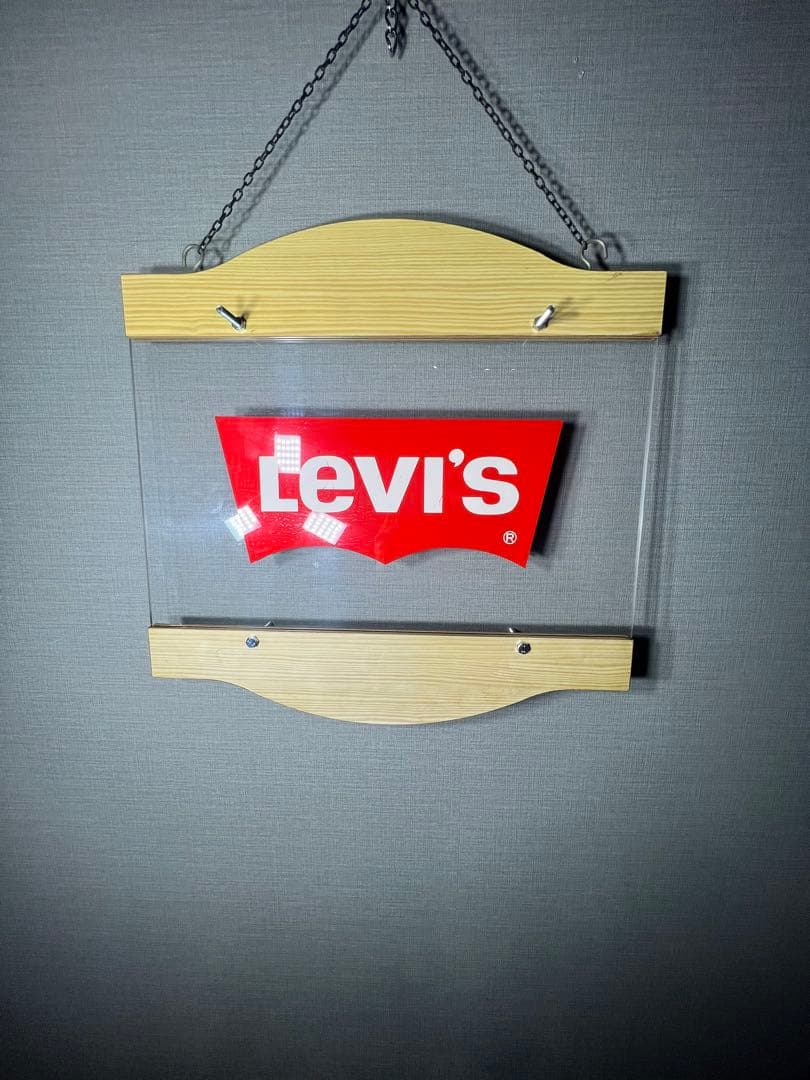 Levi's アクリルサインプレート