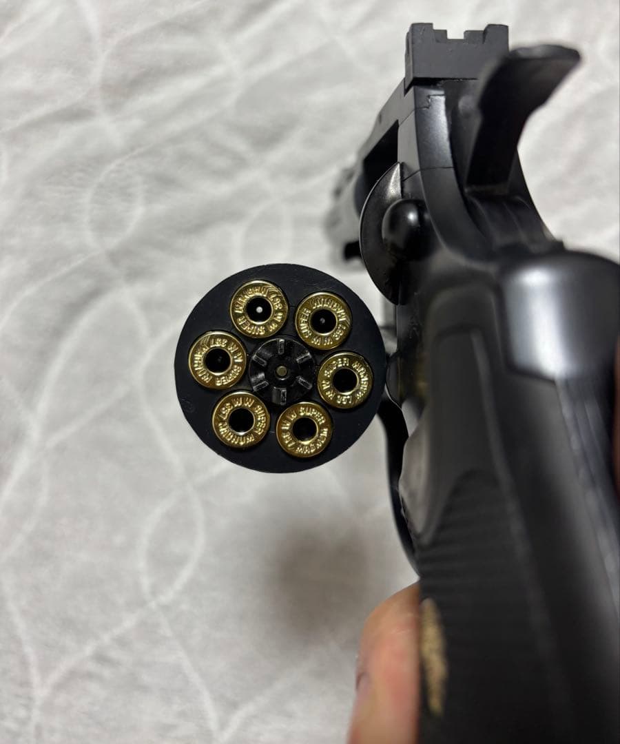 東京マルイ　ガスリボルバー 357マグナム　4inch