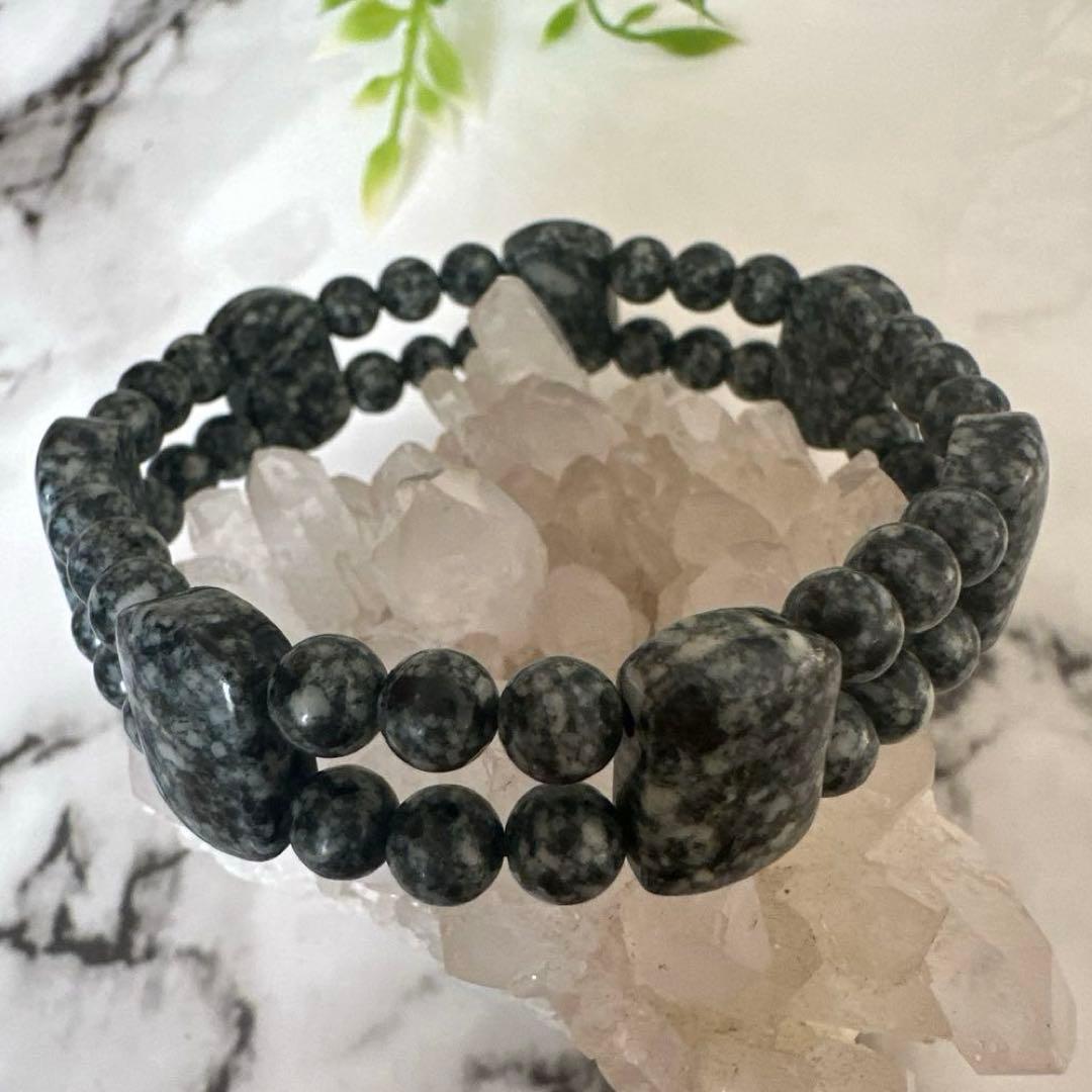 【遠野霊石｜Tono Reiki Stone】 高波動　特別仕立てバングル