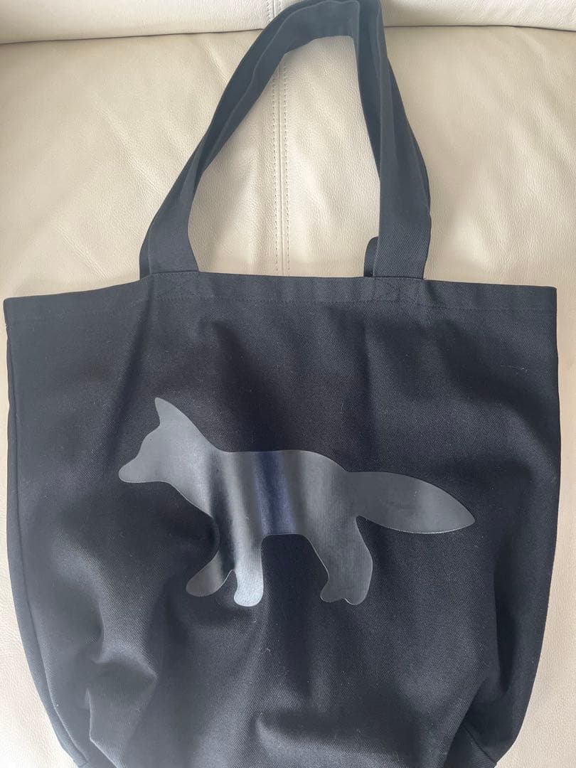 メゾンキツネMaison kitsuneトートバッグ　限定カラー