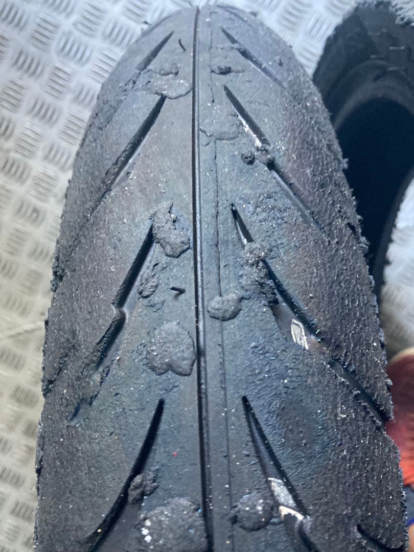 BT39SS 100/80-17 スーパーコルサ　v4 140/70-17