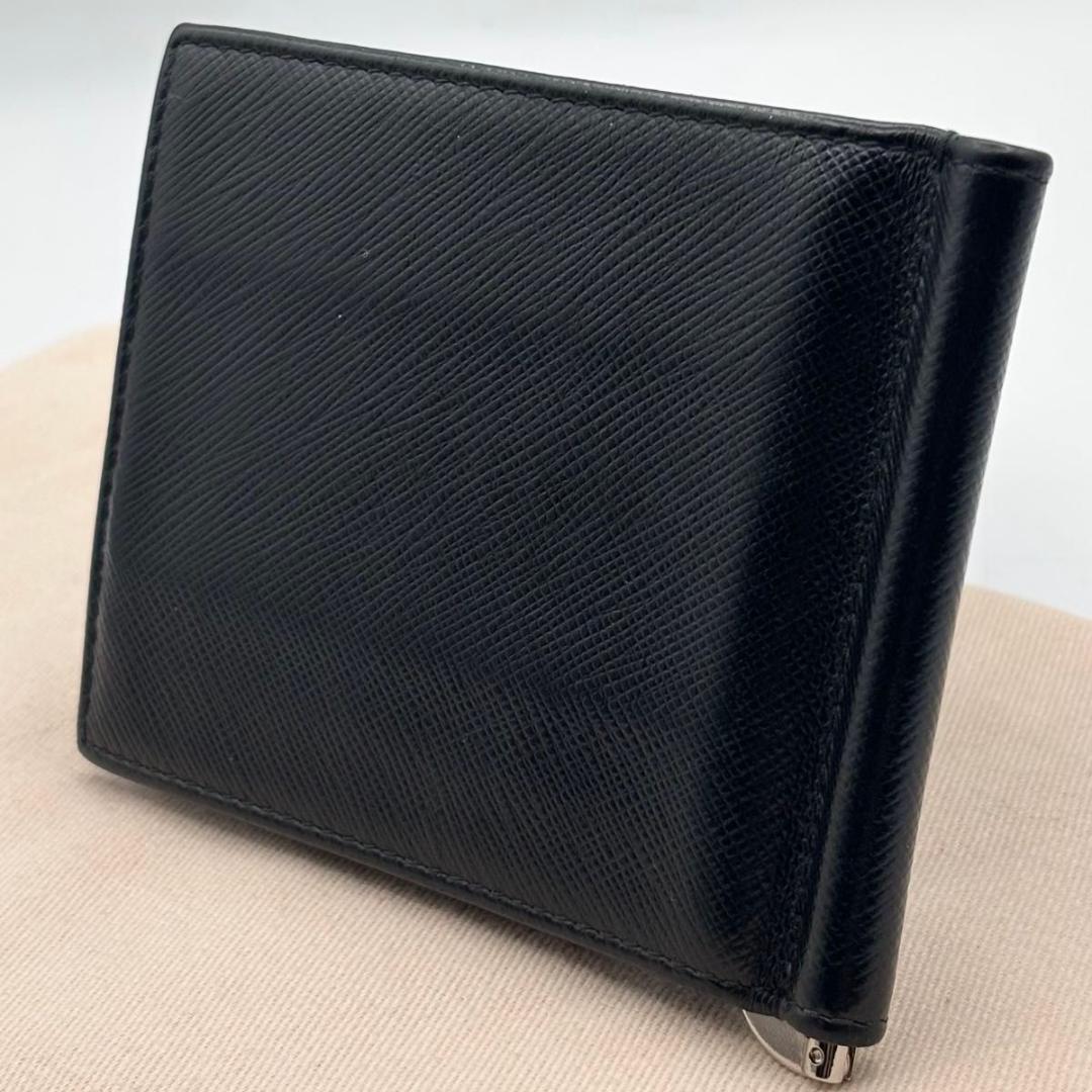 プラダ マネークリップ サフィアーノ 三角プレート ブラック　札入れ　カード