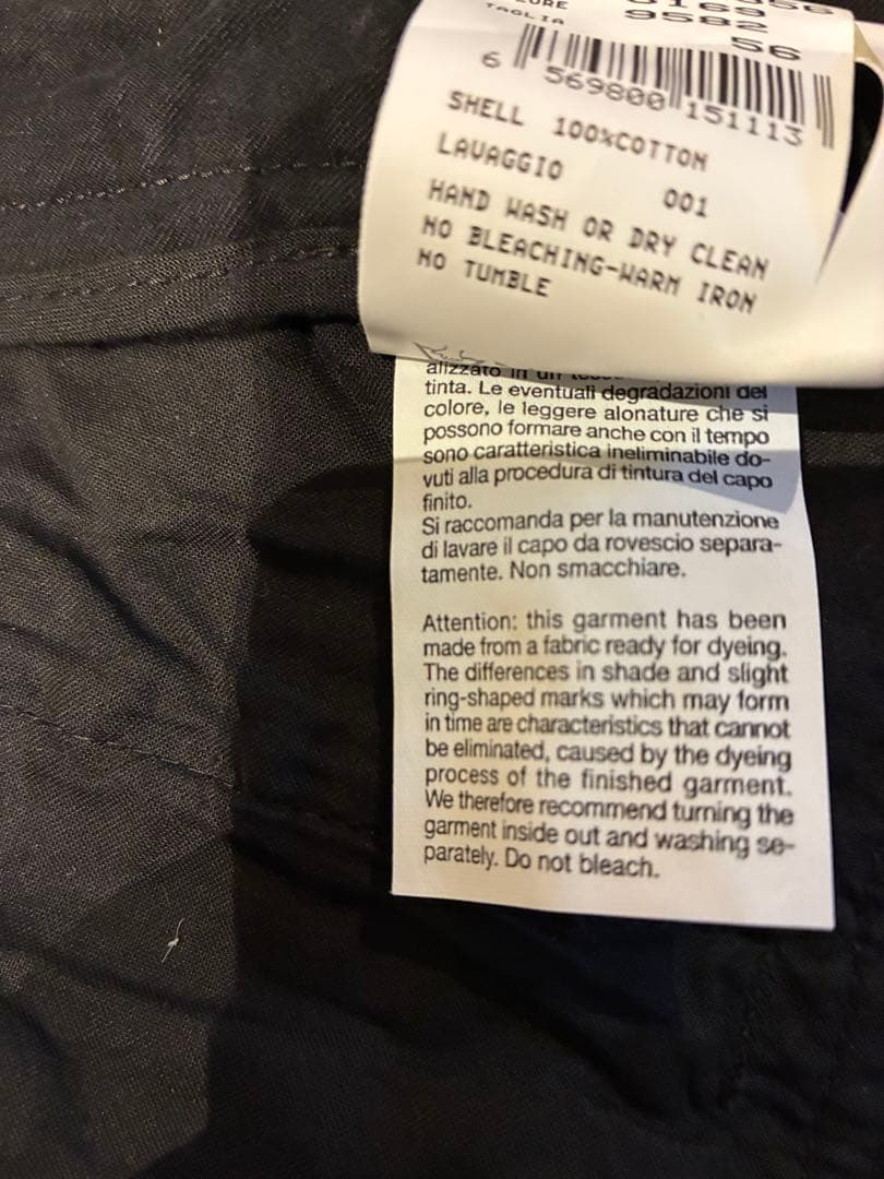 EMPORIO ARMANI ブラックカジュアルワイドパンツ！裾ジッパー付き