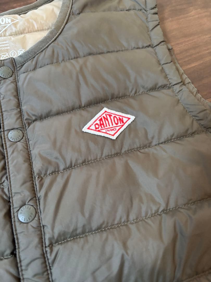 週末値下げDANTON ダウンベスト オリーブ 34