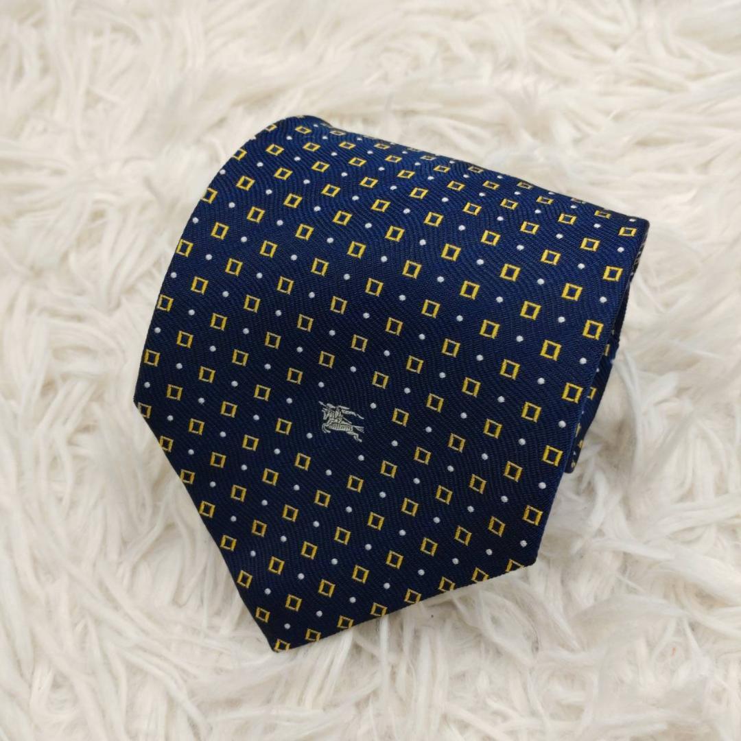 【タグ付き美品】 バーバリー 高級シルクネクタイ 総柄（ホースロゴ） ネイビー