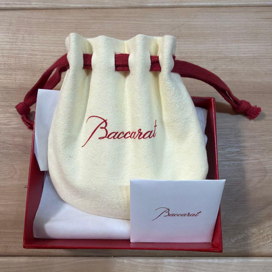 【新品】未使用　Baccarat バカラ ピアス アルクール レッド