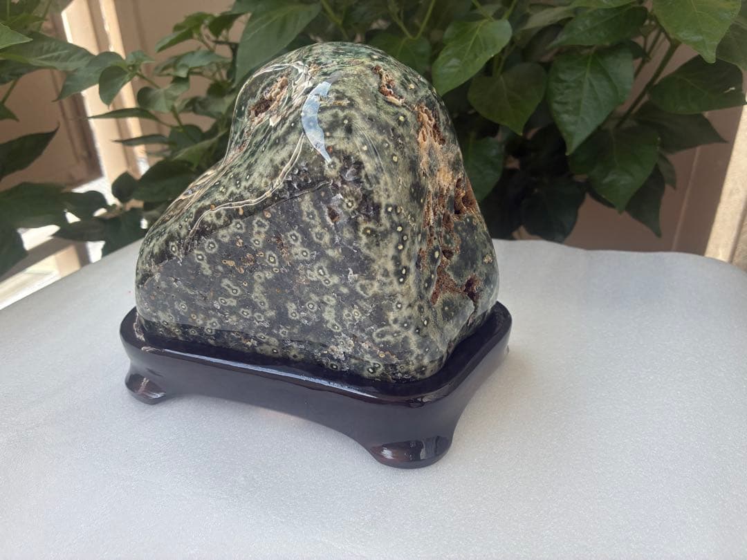 【天然石 オーシャンジャスパー】 磨き石 木製台座付き