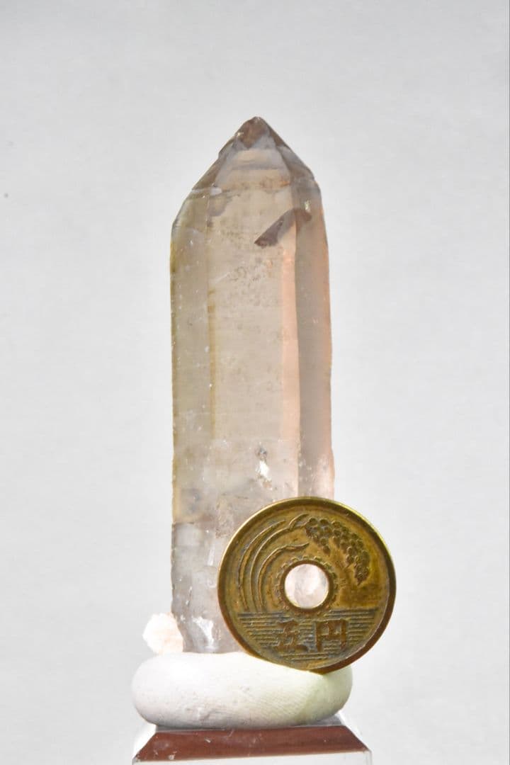 黒平産 ライトスモーキークォーツ