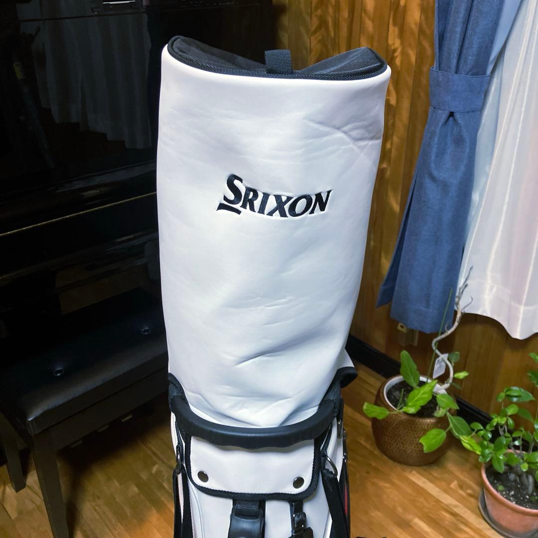【美品】スリクソンキャディーバックスタンド式GGC-S204L数量限定品
