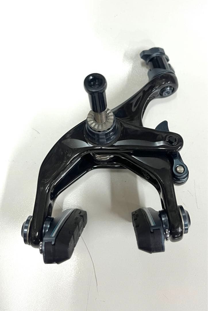 The Hive Revl carbon breakロード用 超軽量230g!!