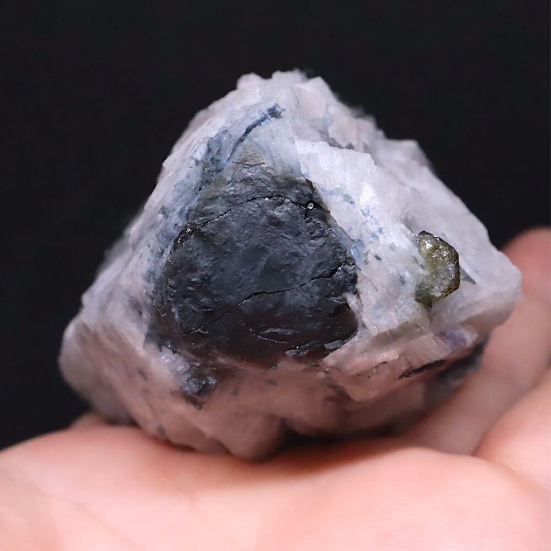 ジャンボ結晶！ トルマリン 電気石 292.8g T693 鉱物　天然石　原石