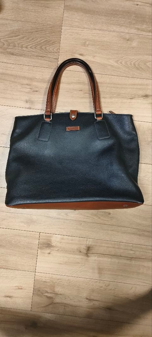 Daniel & Bob 黒 レザートートバッグ