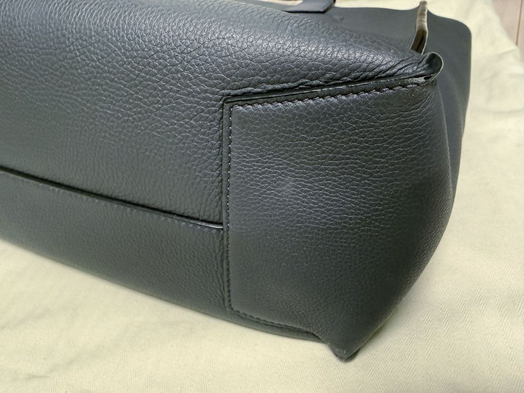 LOEWE バックルジッパートート アンスラサイト