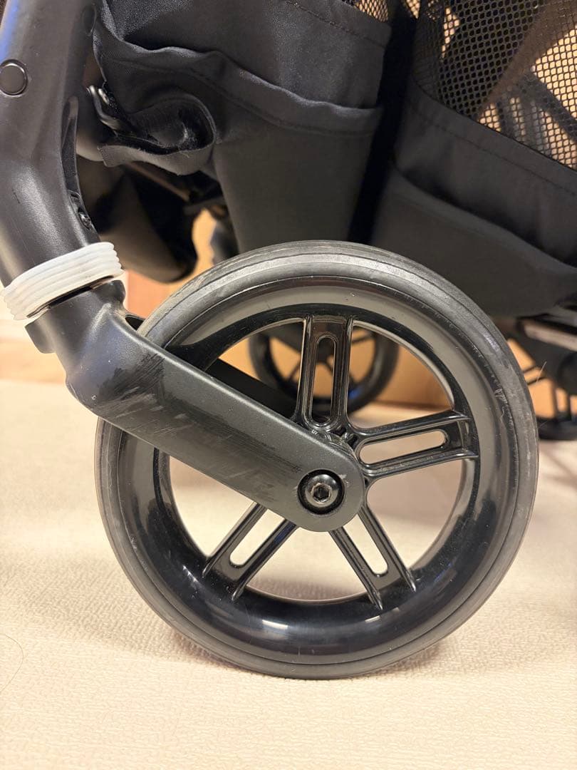 【お値下げ中】サイベックスメリオ　2025年モデル（カップホルダー付）