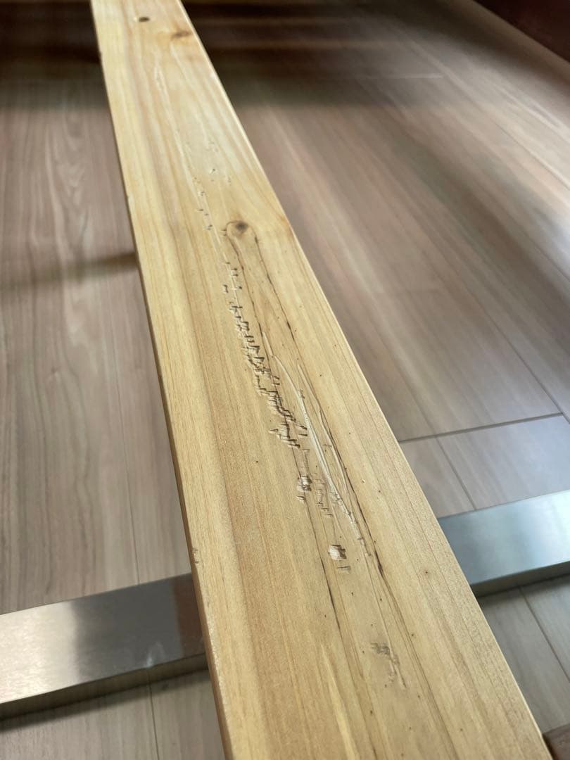 ベッドフレーム　送料込み