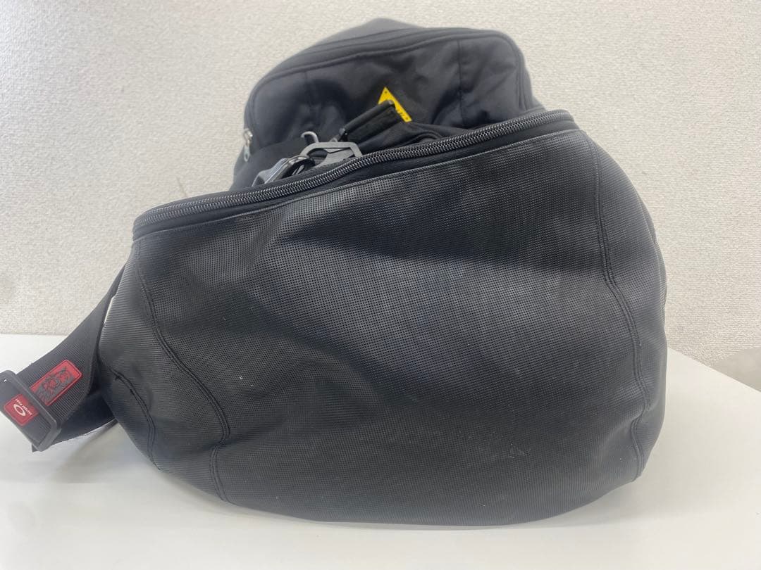 OAKLEY オークリー ボストンバッグ 旅行用 ブラック