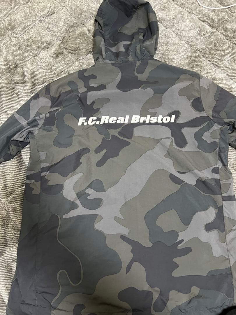 Nike × FC Real Bristol コラボ迷彩ナイロンジャケット