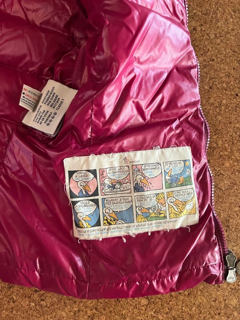 MONCLER ワインレッド ピンク　ダウンベスト