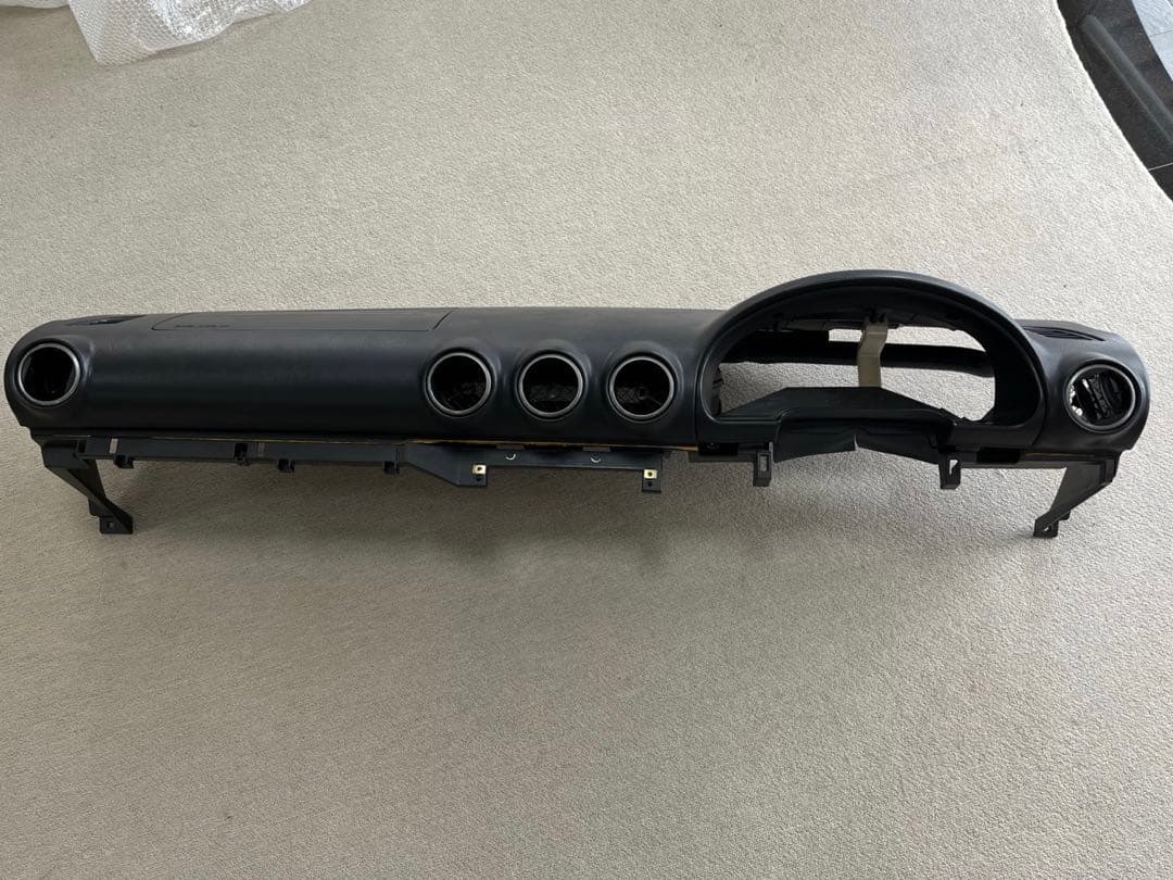 ケンシロウページです☆NISSANシルビアS15☆純正ダッシュボード