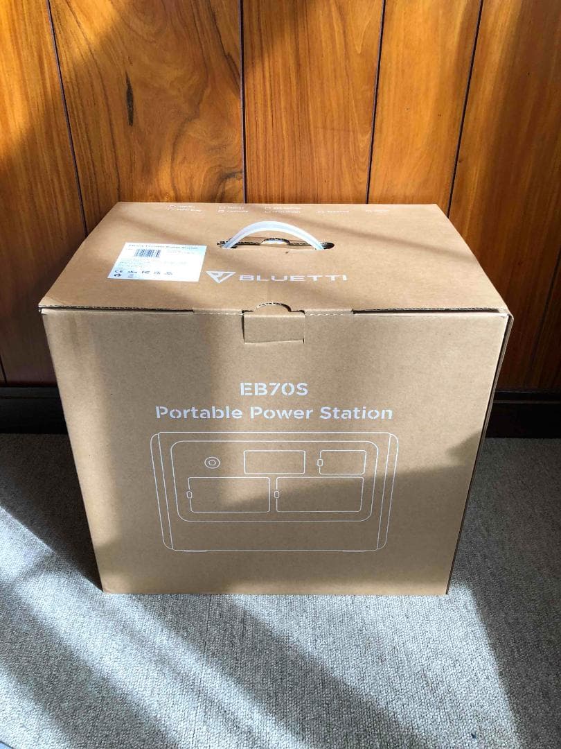 【美品】BLUETTI EB70S　716Wh/800W