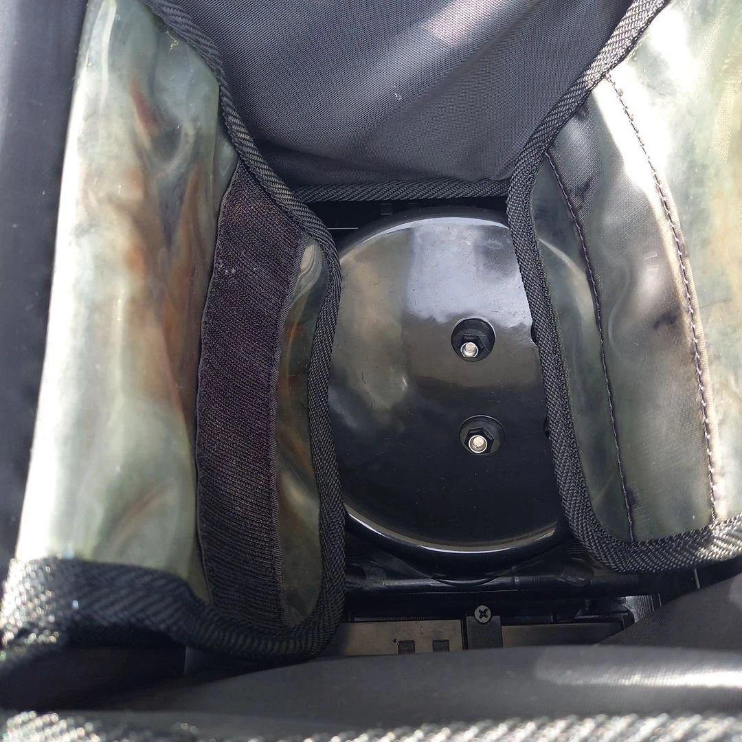 ABSブランドの「PRO-am」ボウリングバッグ（キャスター付き）