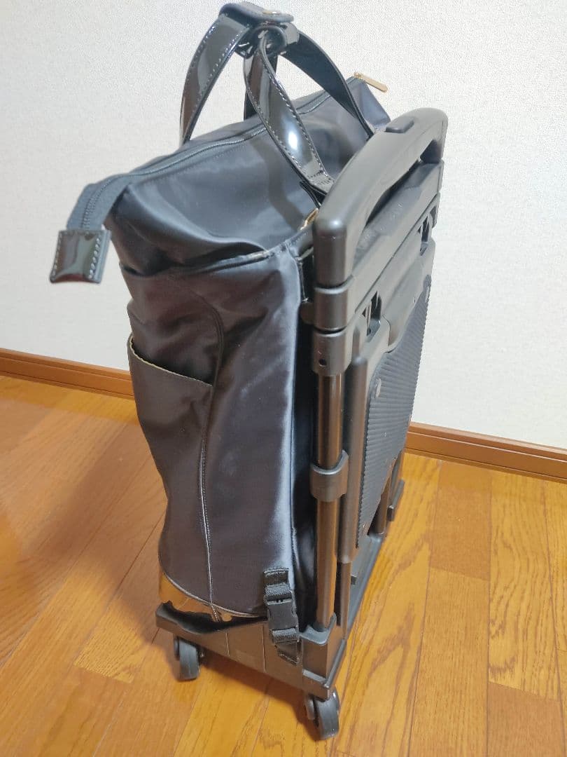 座面付き！SWANY スワニー　キャリーカート　キャリーバッグ　ブラック