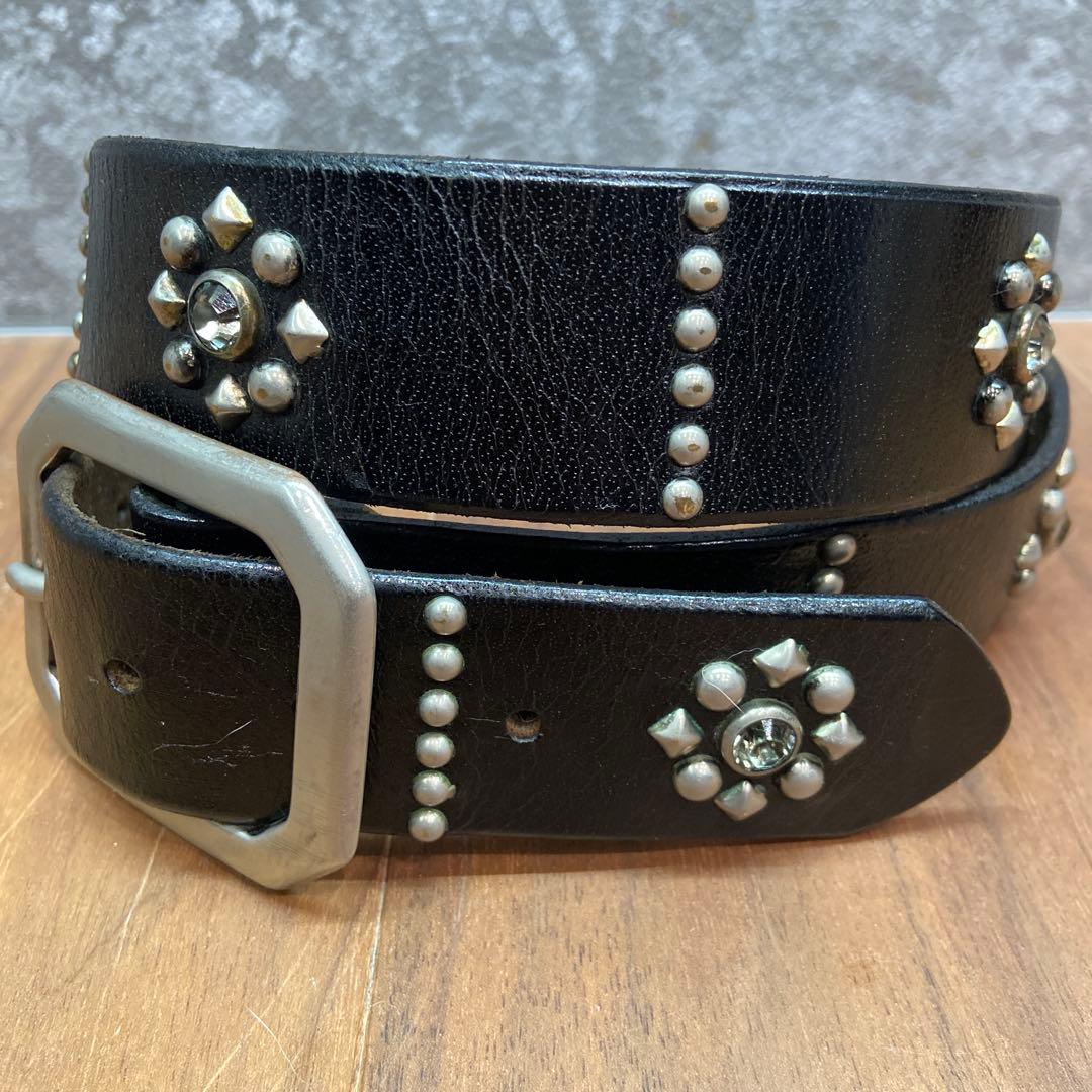 希少 OLD STUDフラワーモチーフ クリアストーン34inch HTC