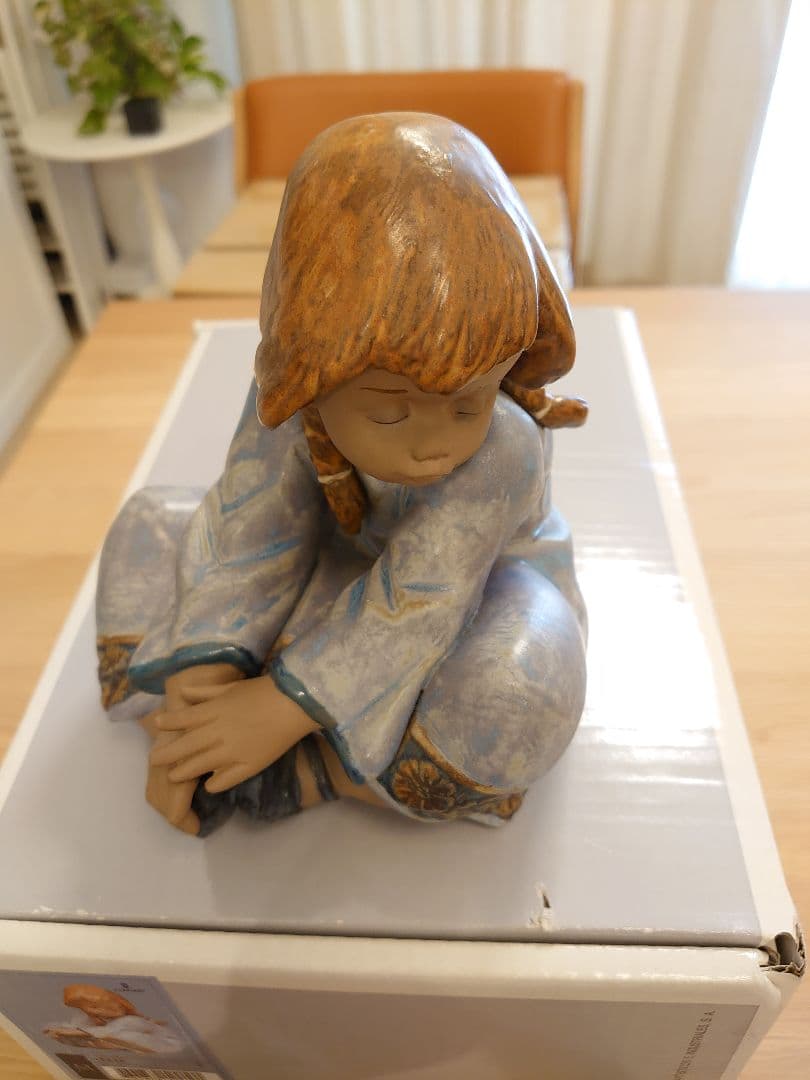 【極美品 絶版 無欠損 箱付き】LLADRO リヤドロ 2210『物憂い日』