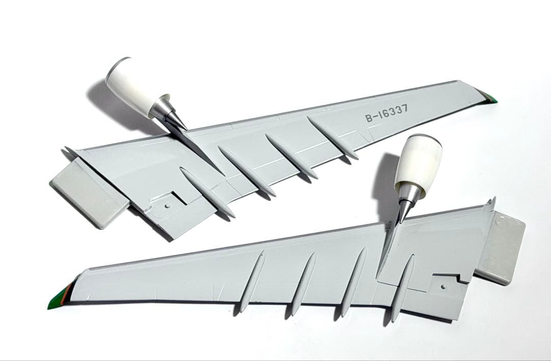 航空機・ヘリコプター hogan 1/200 A330-300 EVA AIR