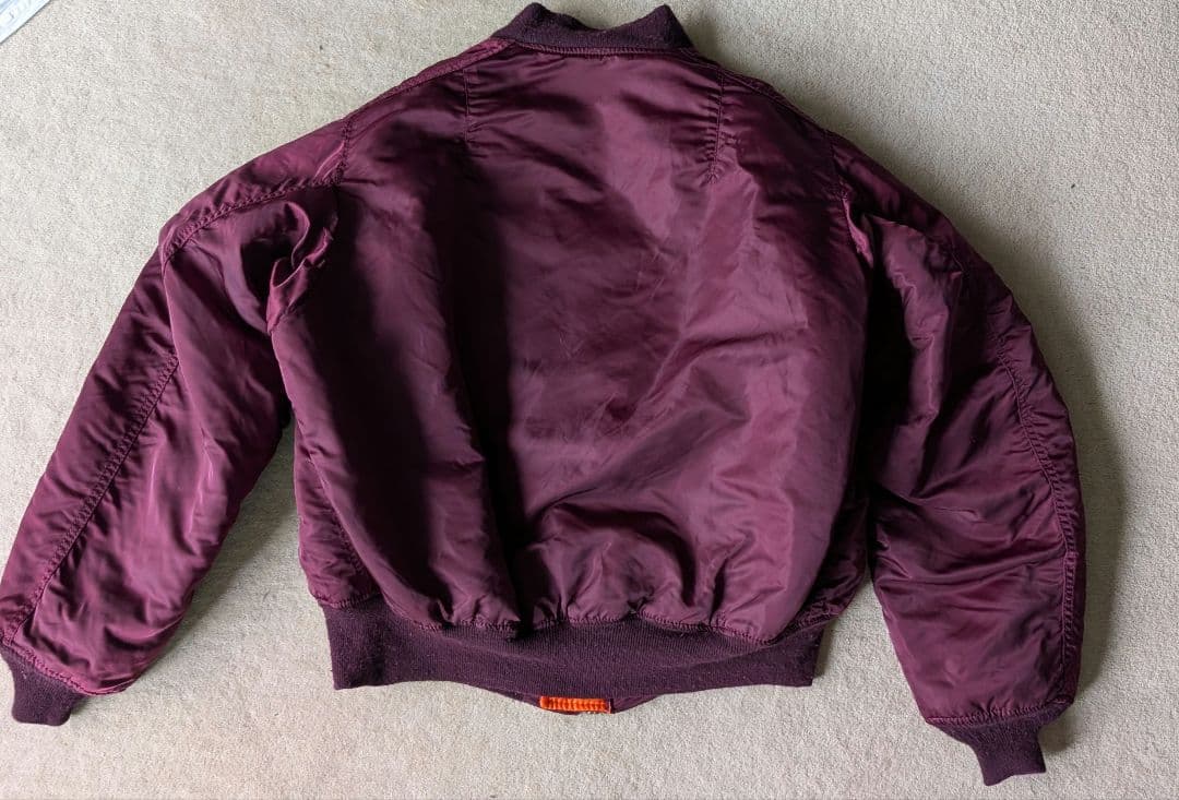 アルファ ALPHA INDUSTRIES デッドストック MA-1